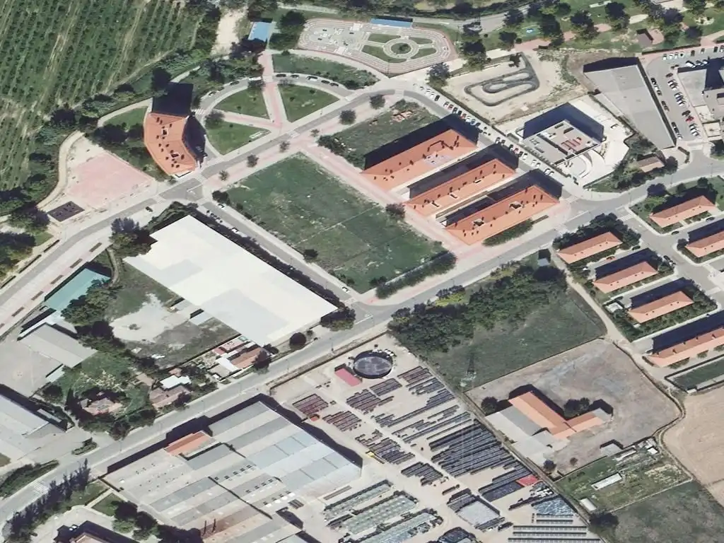Residential land for sale in Casta Álvarez P4.1, imagen 2