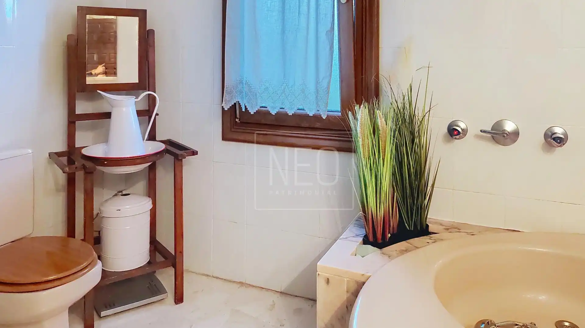 Bathroom of Attic for sale in Dénia  with Air Conditioner, Private garden and Terrace