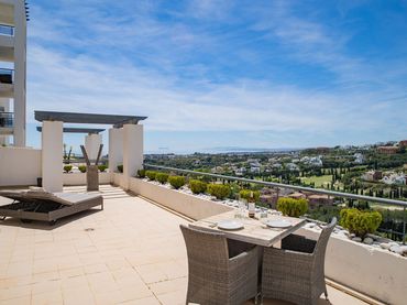 Appartement avec ascenseur à vendre à Benahavís pueblo