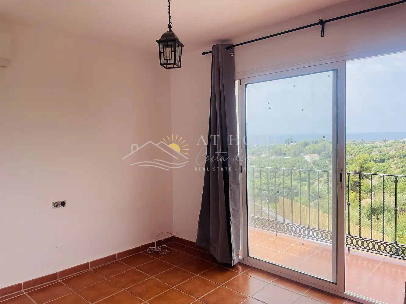 Terraza de Casa o chalet de alquiler en Nerja con Terraza, Piscina y Horno