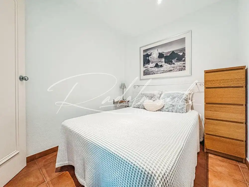 Habitación de Piso en venta en Salou con Calefacción, Terraza y Amueblado
