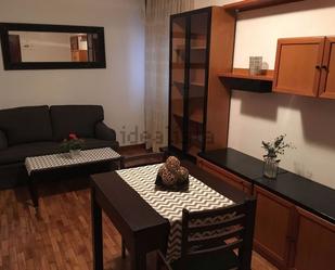 Apartment to rent in Calle Marqués de Teverga, 10, Plaza de América