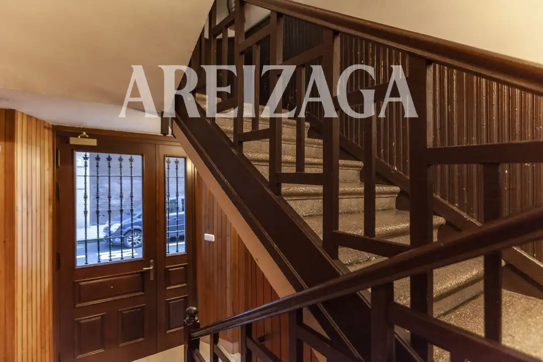Piso en venta en Donostia - San Sebastián  con Calefacción y Balcón
