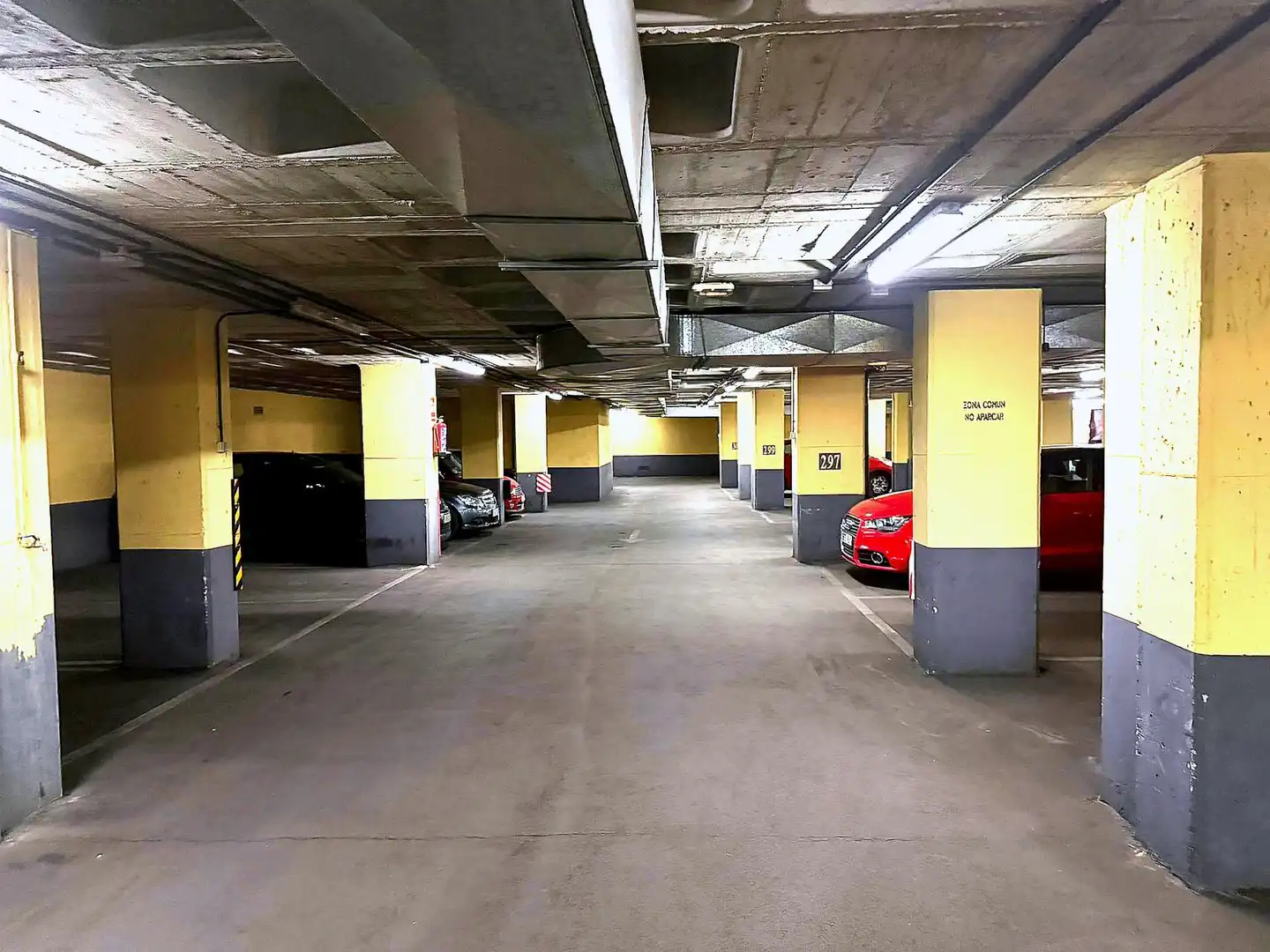 Garage zur Miete in Ibiza de Madrid, Retiro