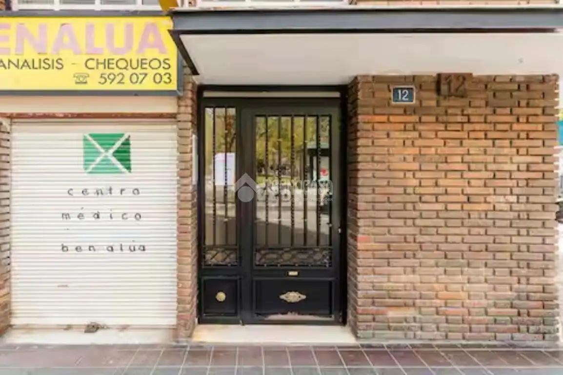 Vista exterior de Piso en venta en Alicante / Alacant con Aire acondicionado y Balcón