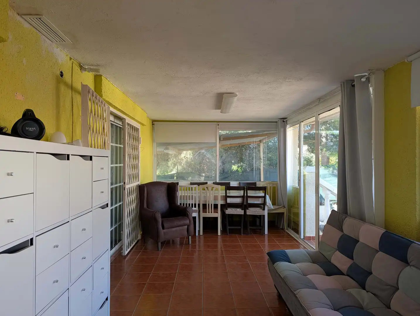 Sala d'estar de Casa o xalet en venda en Cunit amb Aire condicionat, Calefacció i Terrassa