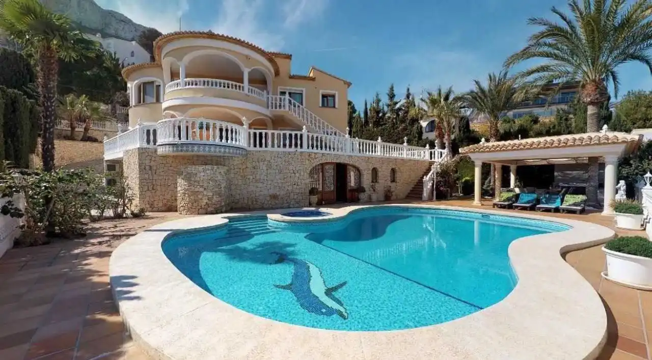 Casa con terraza en venta en Maryvilla