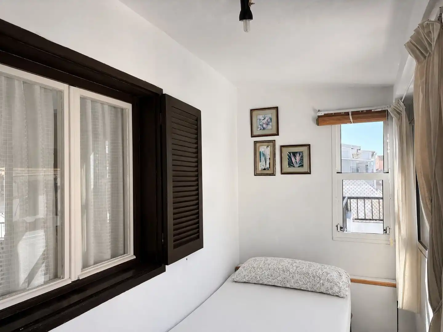 Schlafzimmer von Wohnungen zum Verkauf in Torrevieja mit Klimaanlage, Terrasse und Gemeinschaftspool