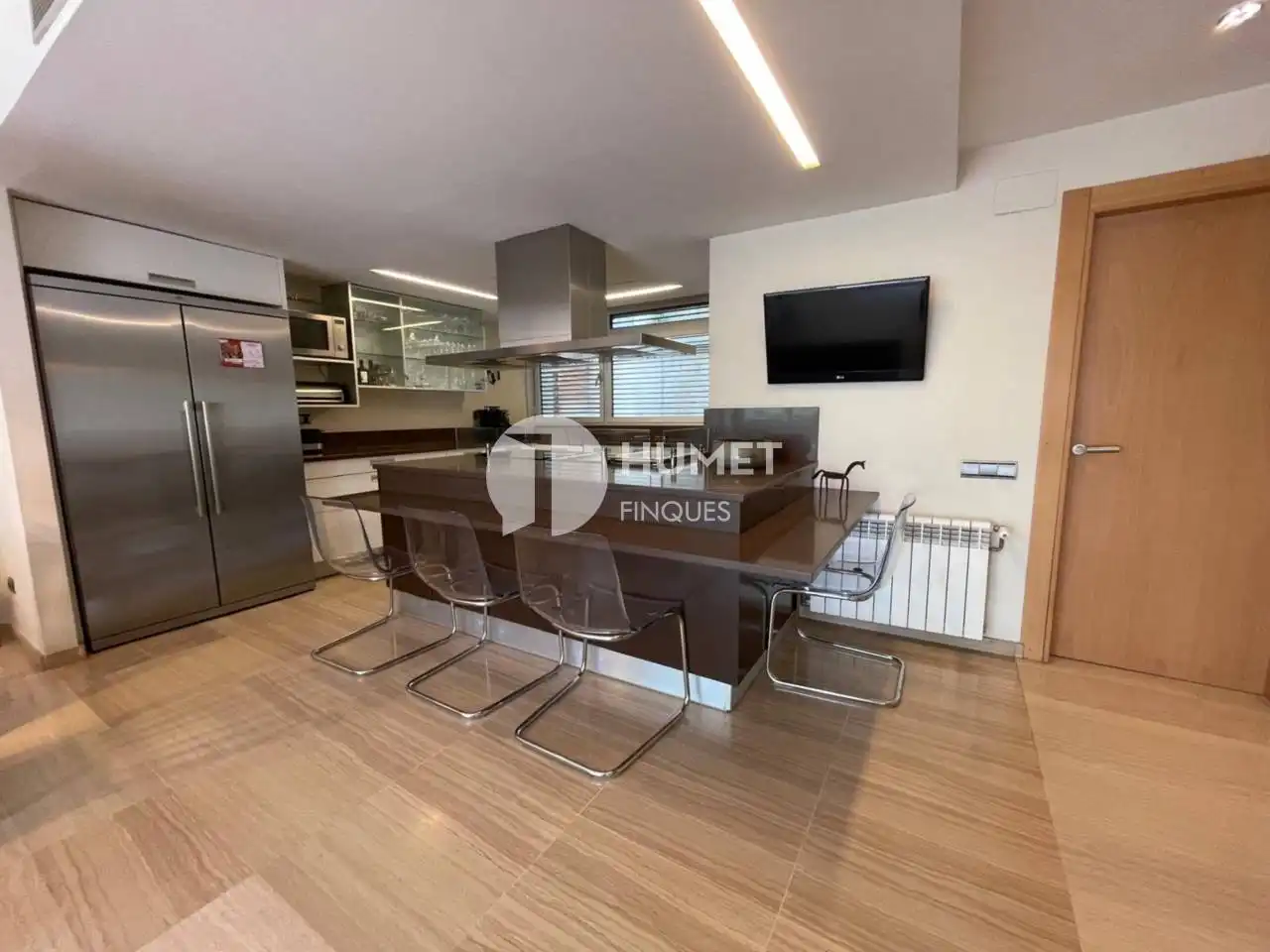 Cocina de Casa o chalet en venta en Barcelona con Aire acondicionado, Calefacción y Jardín privado
