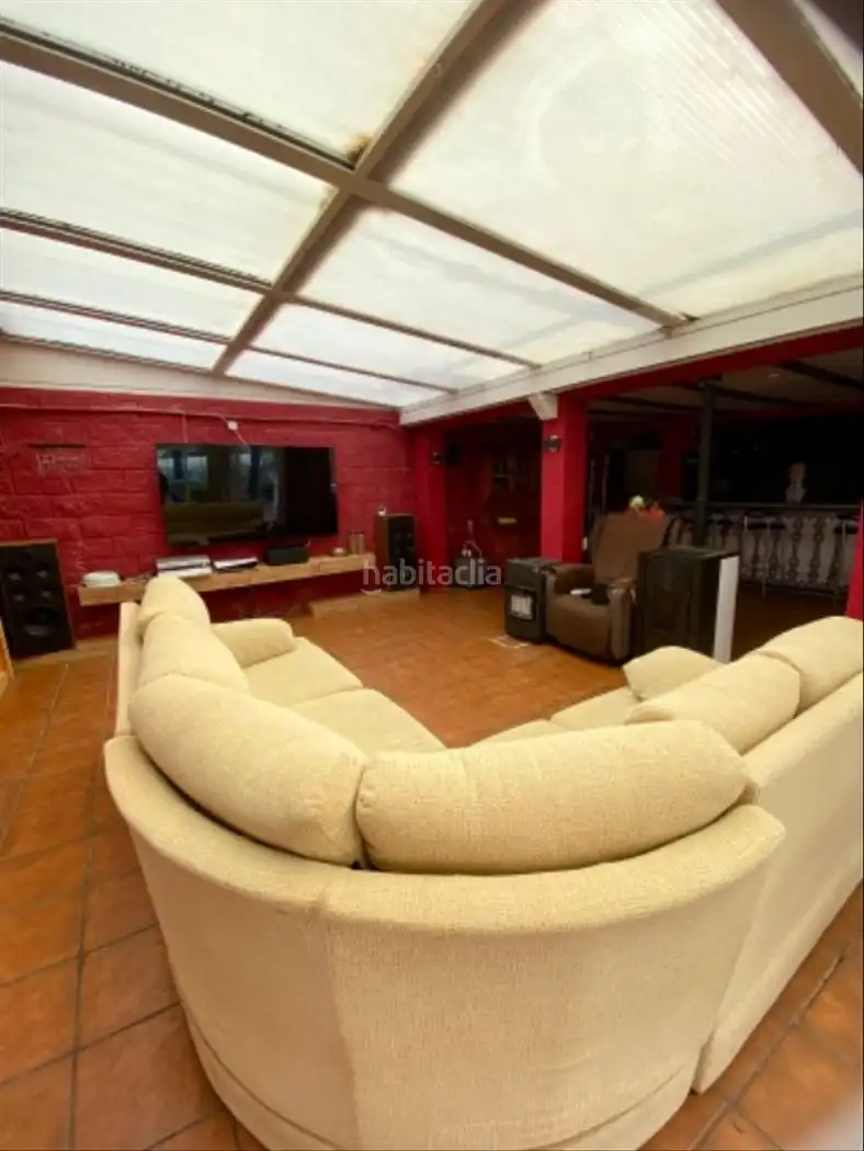 House with pool for sale in Calle Ronda de Manchester 290, imagen 23