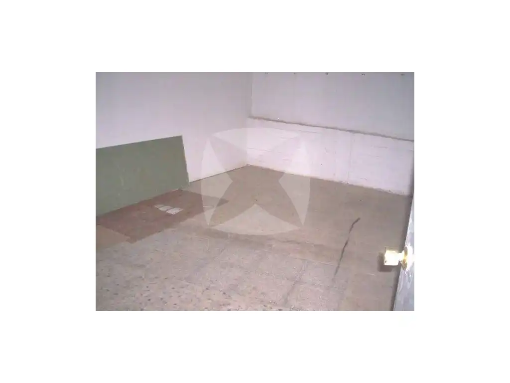 Locale commerciale in vendita a C. Antonio Reyes Huertas, 2, imagen 3