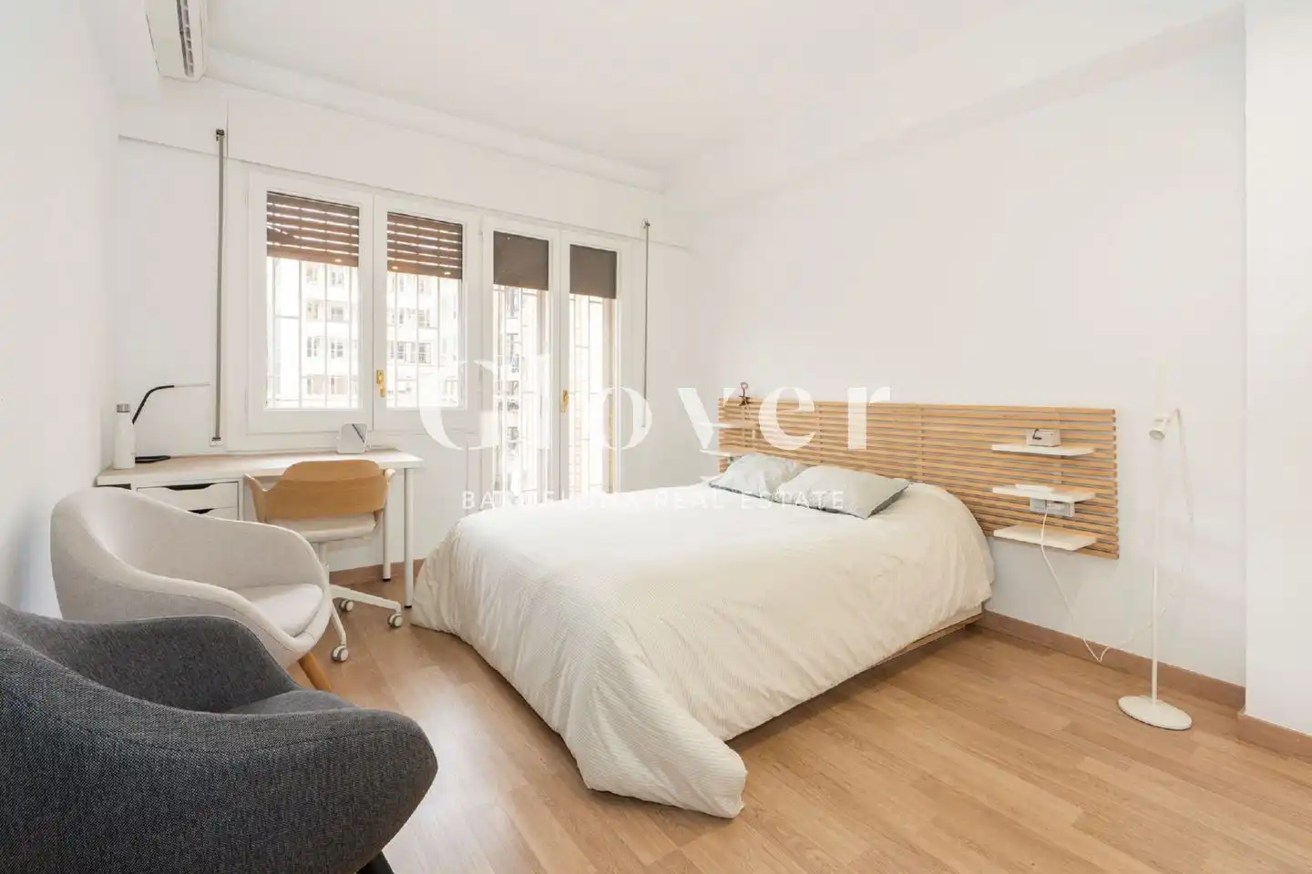 Habitación de Piso en venta en Barcelona con Aire acondicionado, Calefacción y Terraza