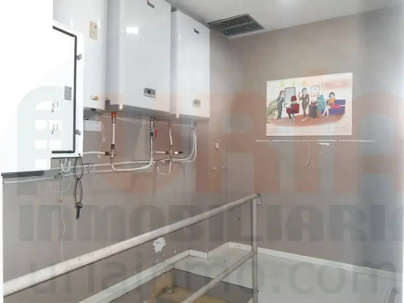 Local comercial de lloguer a Calle Cervantes, imagen 13