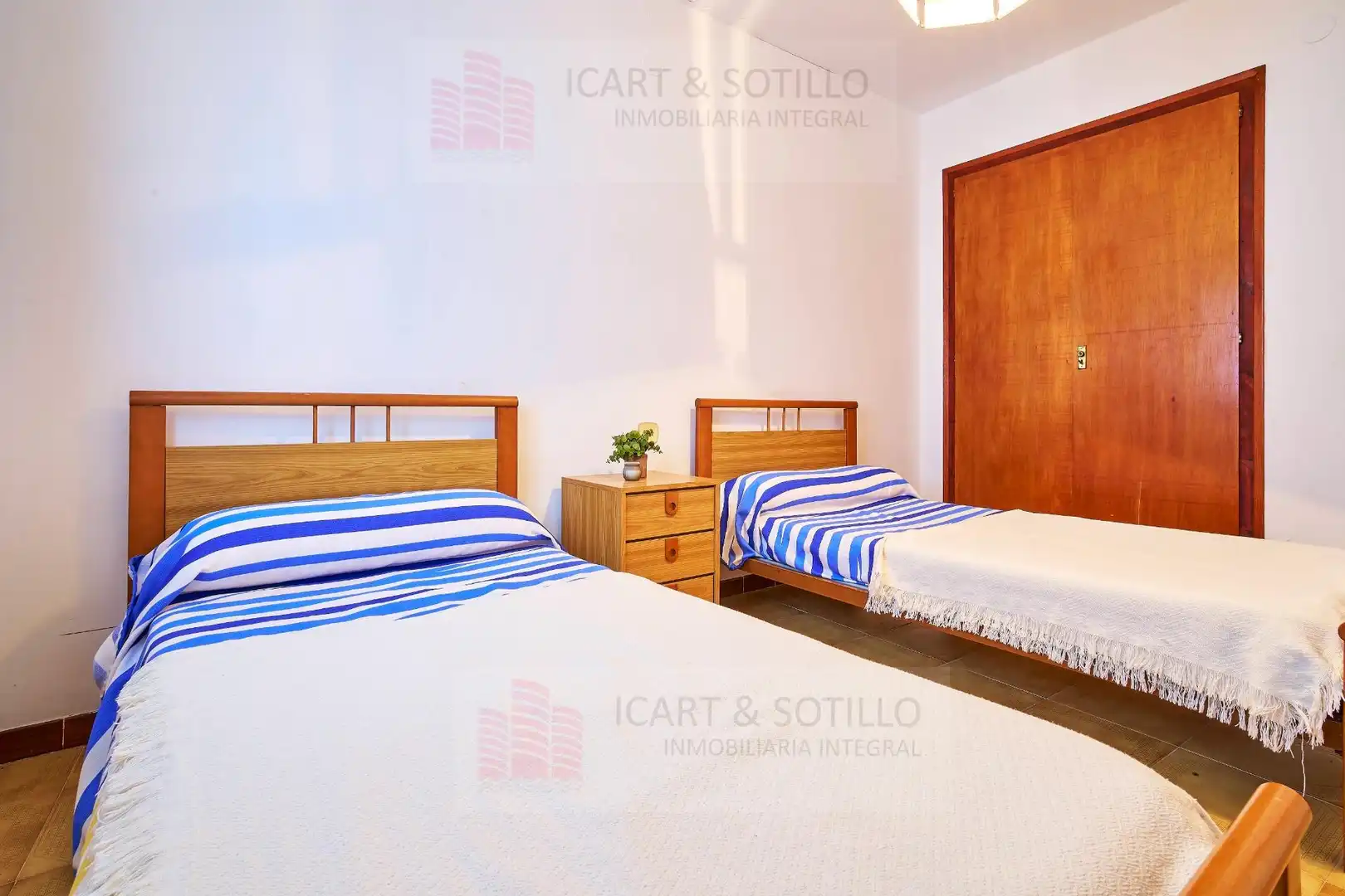 Bedroom of Houses for sale in Alcanar  with Terrace, Storage room and Swimming Pool