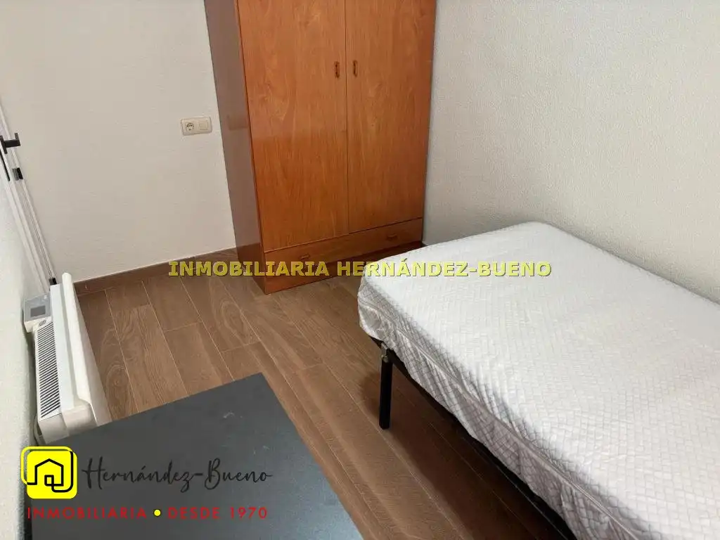 Piso de alquiler en San Bernardo