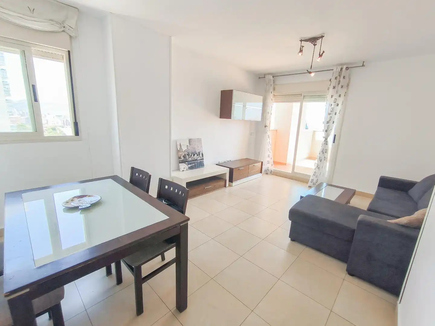 Apartament amb piscina en venda a Calle Presidente Adolfo Suárez, imagen 13