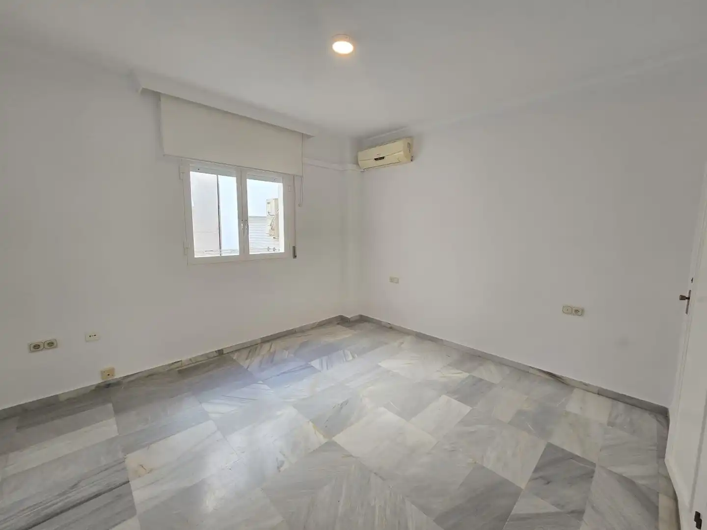 Wohnung mit Aufzug zur Miete in Centro, imagen 14