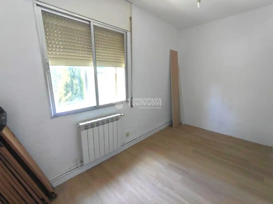 Dormitori de Pis en venda en Móstoles amb Calefacció, Parquet i Terrassa