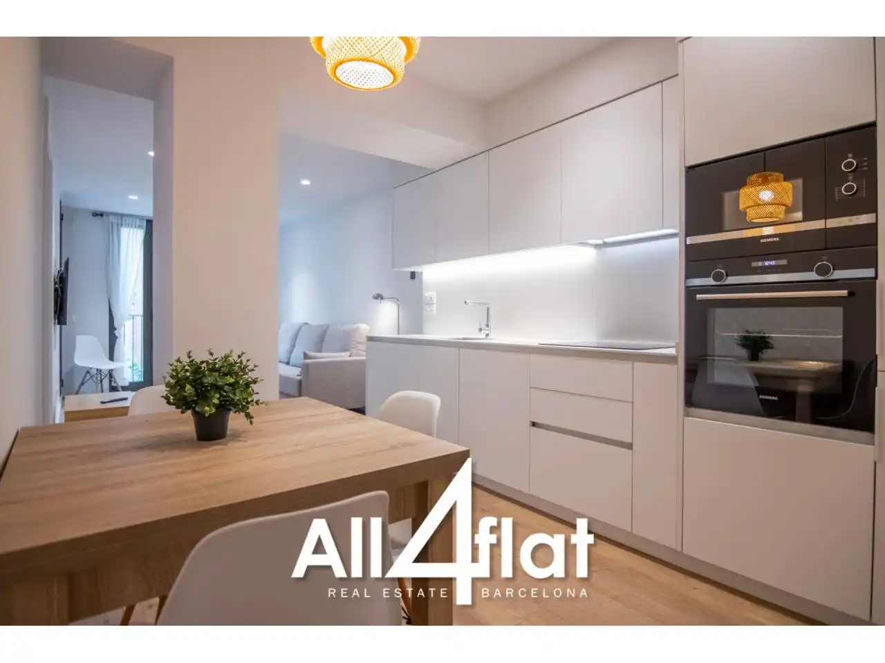 Kitchen of Flat for rent in Barcelona  with Air Conditioner, Heating and Furnished