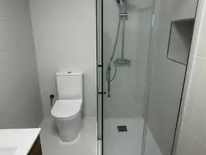 Baño de Local de alquiler en Torredembarra con Amueblado