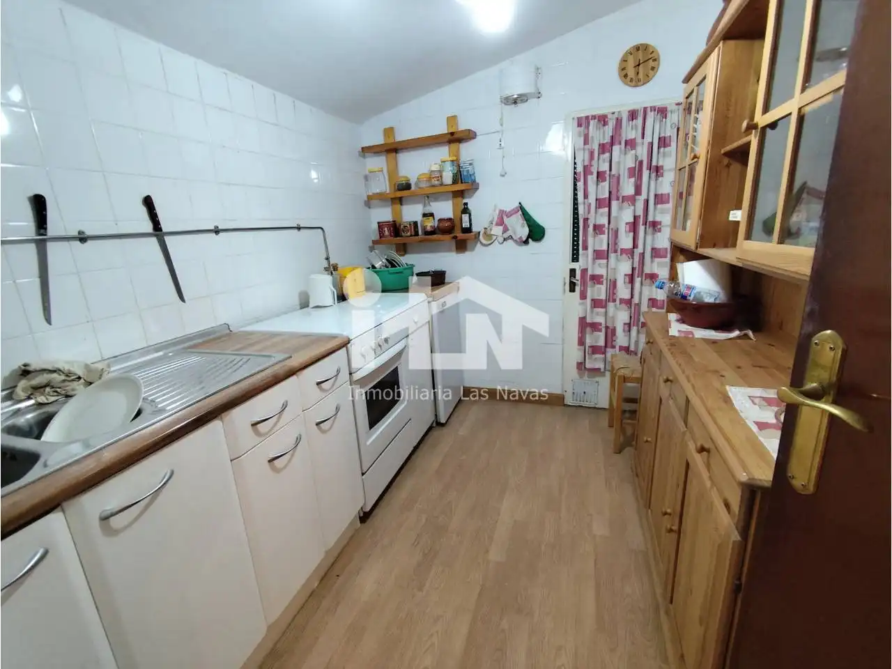 Cocina de Casa o chalet en venta en Navalperal de Pinares con Calefacción, Jardín privado y Terraza