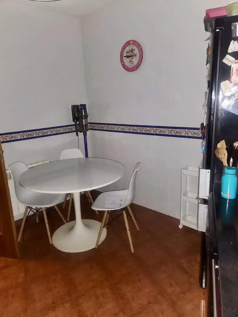 Comedor de Casa o chalet en venta en Valverde de la Virgen con Balcón