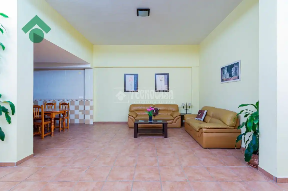 Casa adosada en venda a Almijara