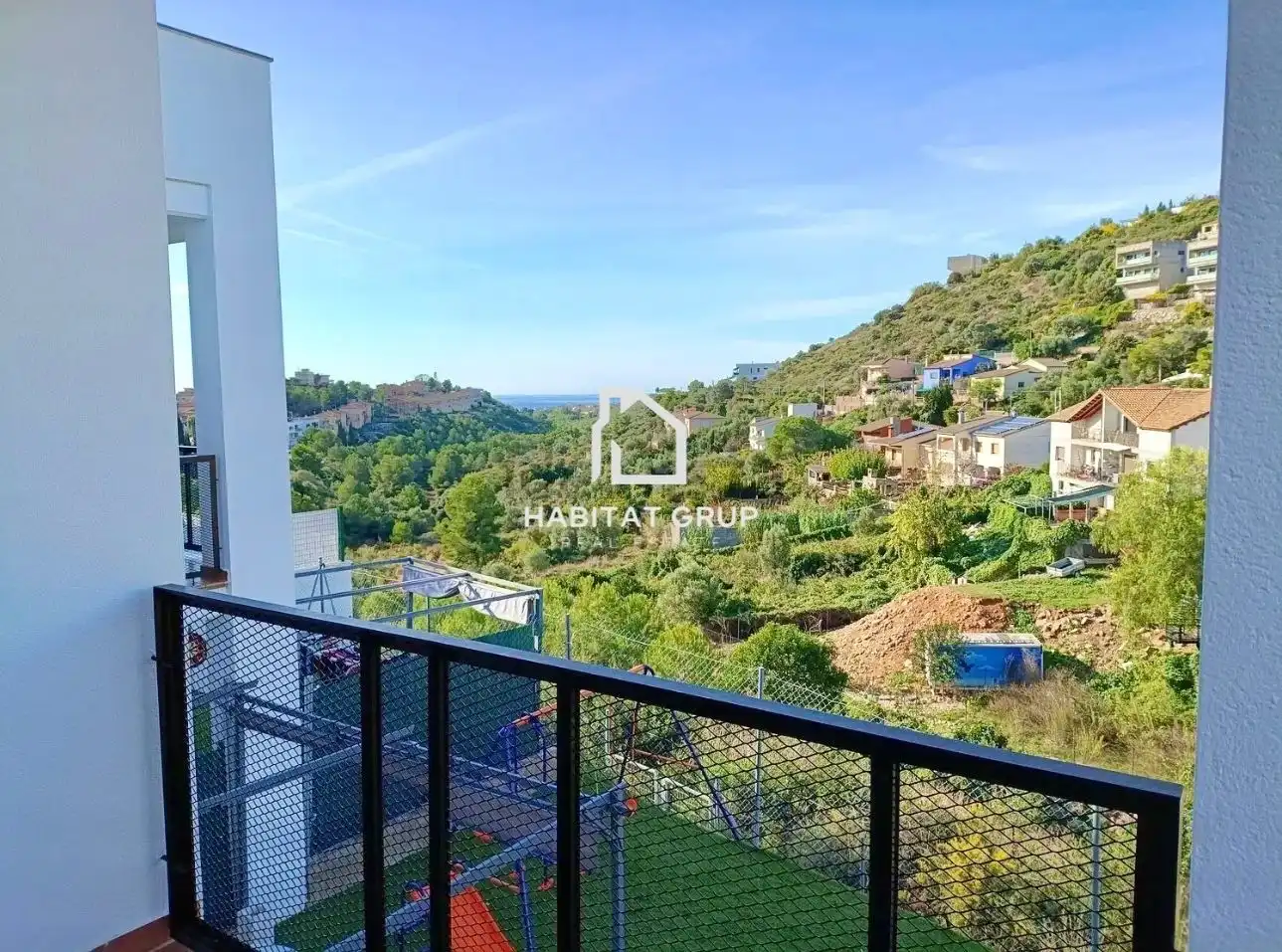 Casa adosada en venta en Segur de Dalt