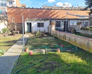 Casa o xalet en venda en Salt amb Calefacció i Jardí privat