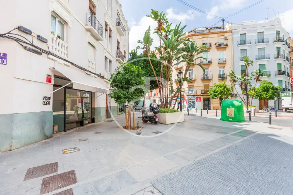 Exterior view of Flat for rent in Valencia  with Air Conditioner, Heating and Terrace