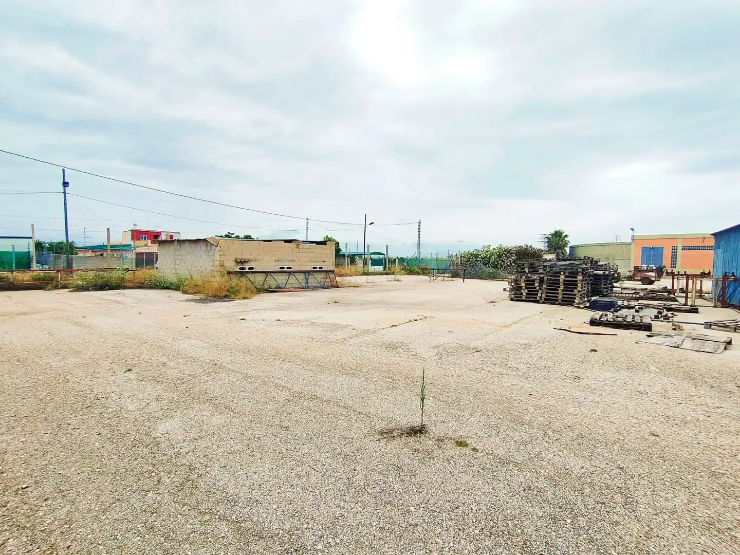 Nave industrial en venta en Sueca