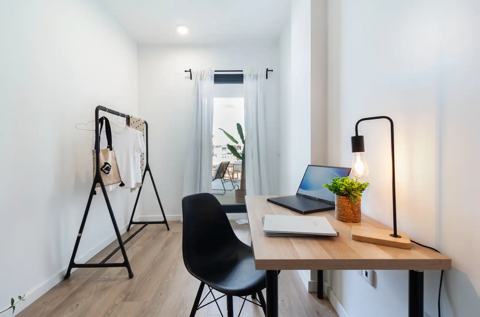 Habitación de Dúplex en venta en Terrassa con Aire acondicionado, Calefacción y Parquet