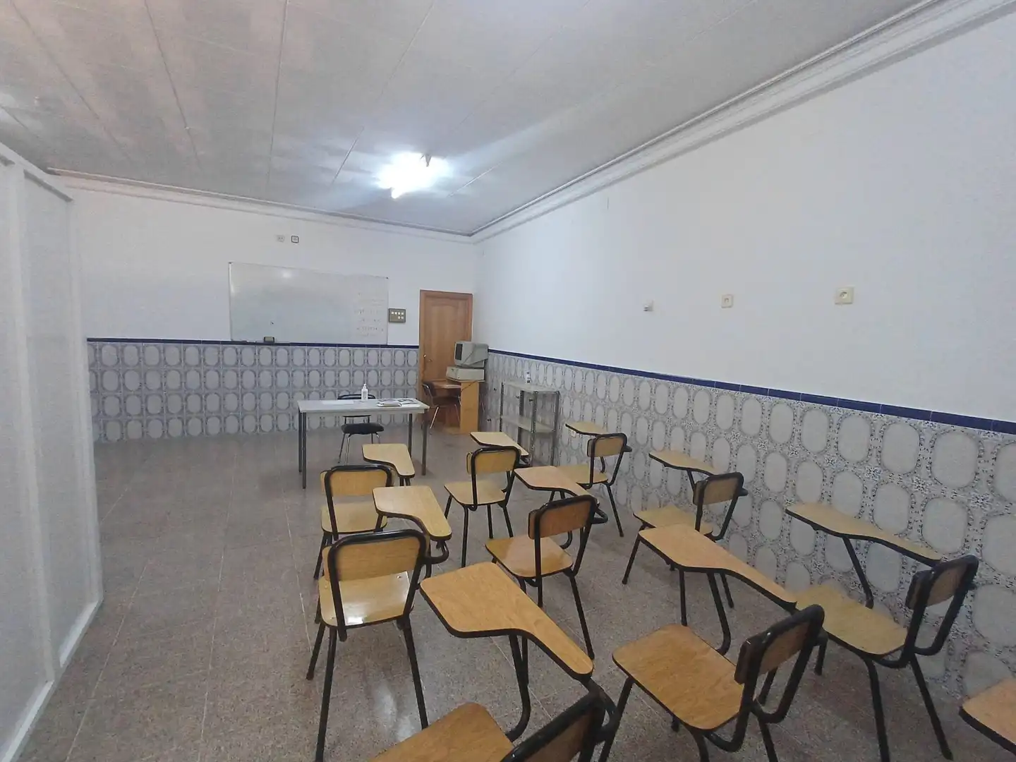 Local de alquiler en Lillo