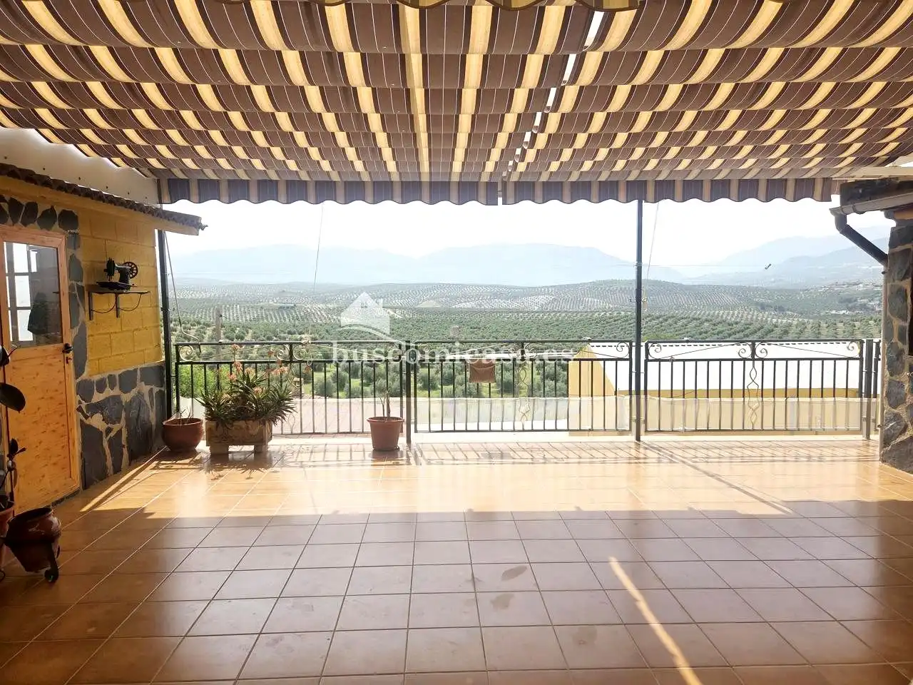 Terrassa de Casa o xalet en venda en Jaén amb Aire condicionat, Calefacció i Jardí privat