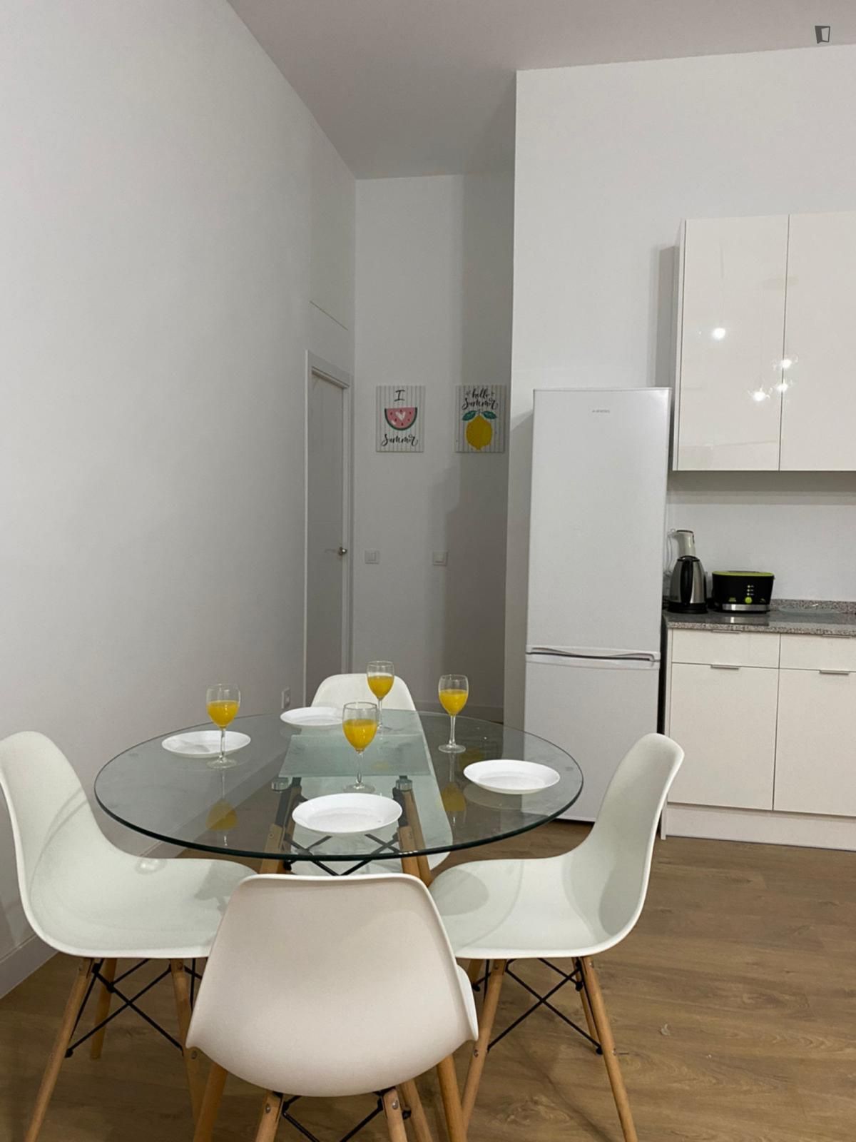 Dining room of Apartment to rent in  Madrid Capital  with Air Conditioner, Furnished and Washing machine