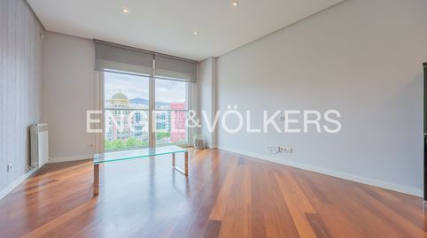 Foto 5 von Wohnung zum Verkauf in Abandoibarra - Guggenheim, Bilbao