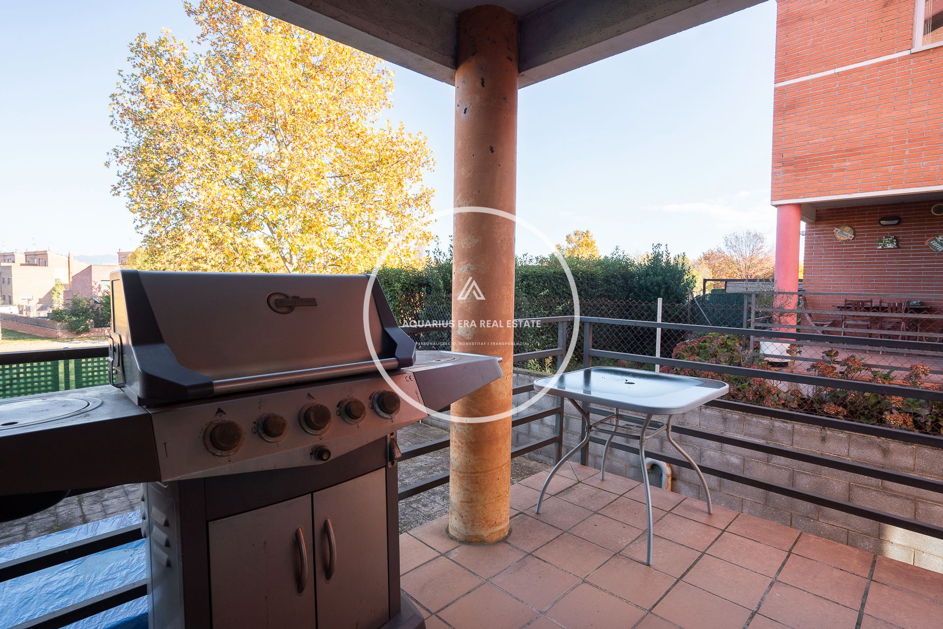 Jardí de Casa adosada en venda en Vic amb Calefacció, Jardí privat i Parquet