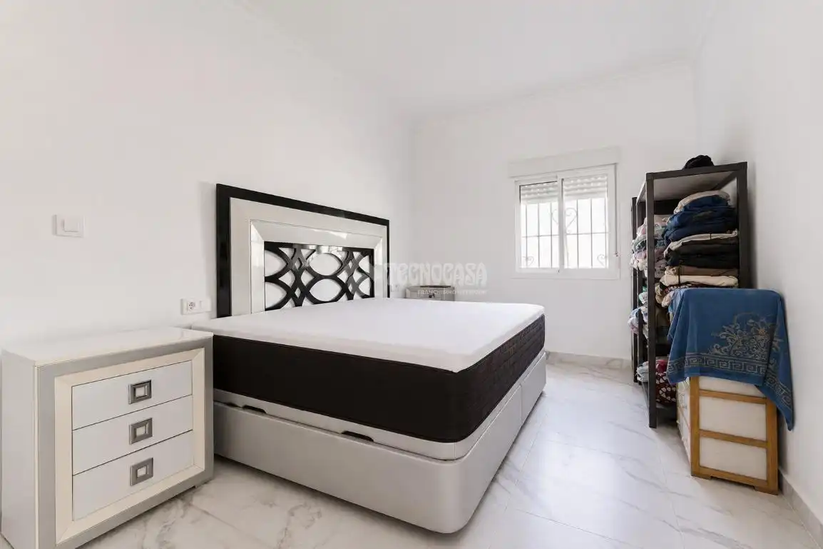 Habitación de Casa o chalet en venta en Almería