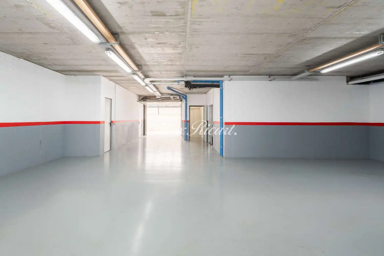 Parking de Casa o chalet en venta en Barcelona con Aire acondicionado, Calefacción y Terraza