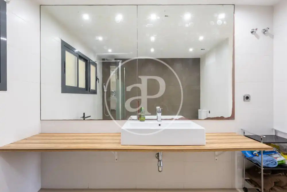 Bany de Casa adosada en venda en Oropesa del Mar / Orpesa amb Aire condicionat, Calefacció i Jardí privat