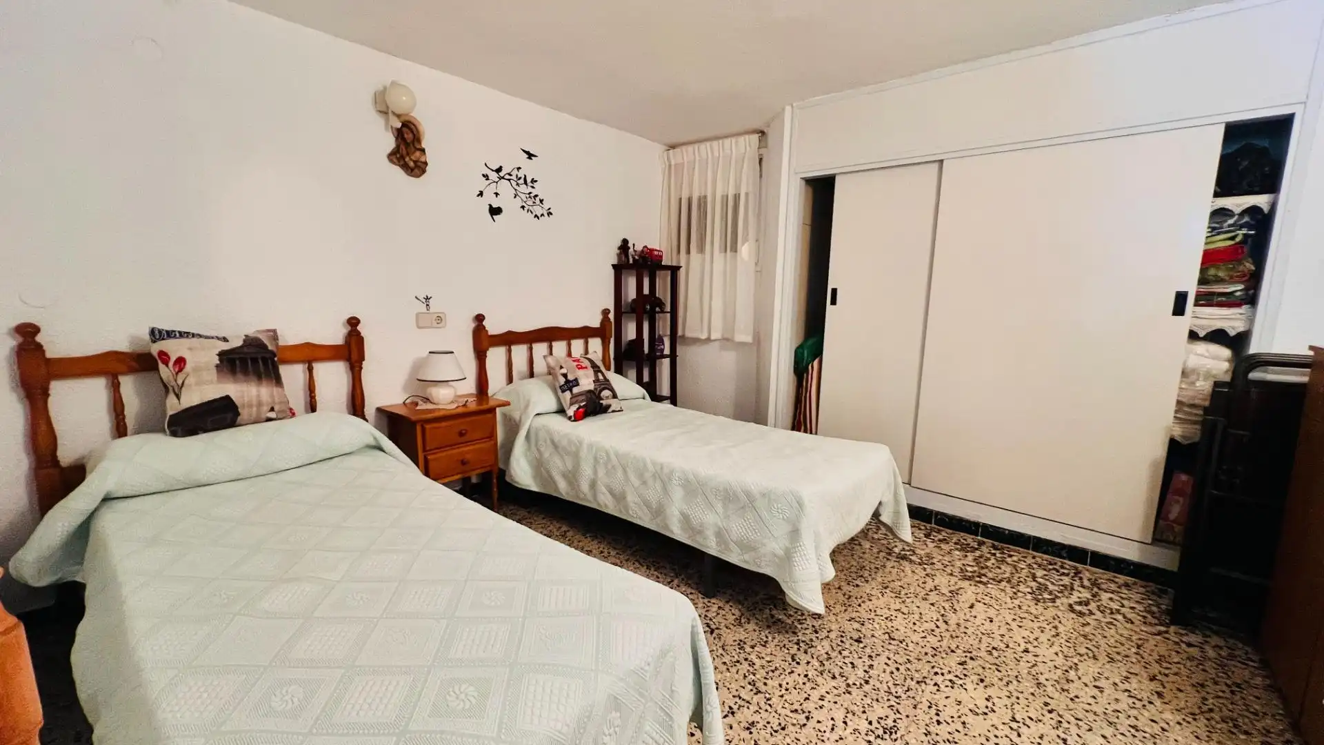Habitación de Finca rústica en venta en Pratdip con Aire acondicionado, Jardín privado y Terraza