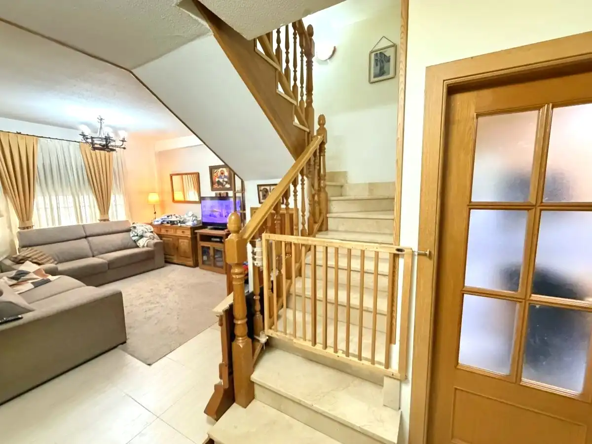 Casa o chalet en venta en Azuqueca de Henares con Aire acondicionado, Calefacción y Jardín privado