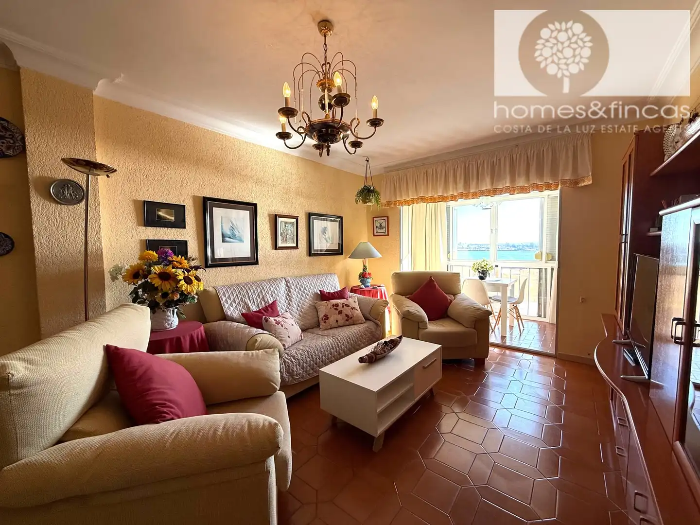 Sala d'estar de Apartament en venda en Ayamonte amb Moblat, Forn i Rentadora