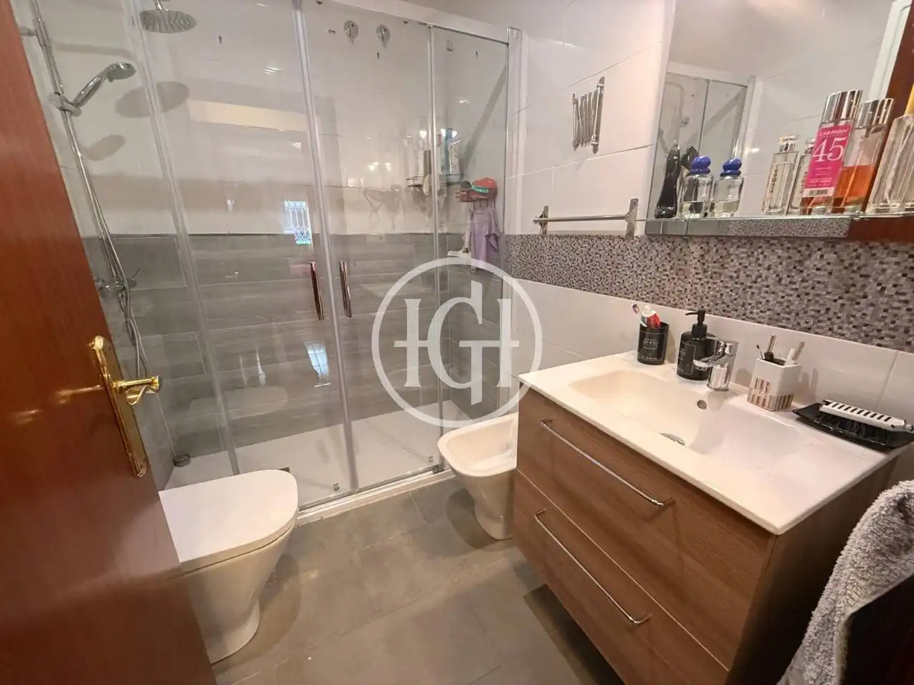 Baño de Piso en venta en Blanes con Aire acondicionado, Calefacción y Balcón