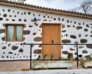 Vista exterior de Finca rústica de lloguer en Valleseco amb Jardí privat i Terrassa