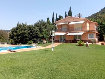 Casa con piscina en venta en Tagamanent