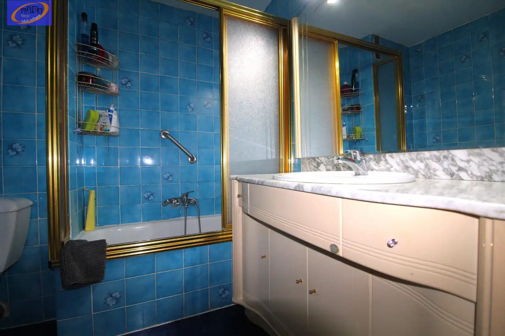 Baño de Piso en venta en Valencia con Balcón