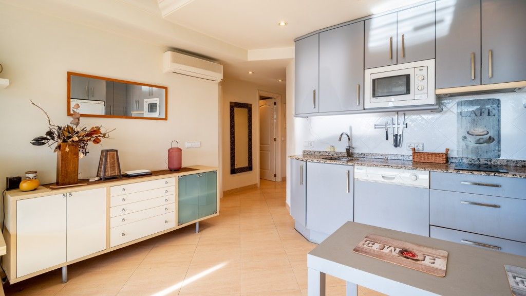 Kitchen of Attic for sale in Calvià  with Air Conditioner and Furnished