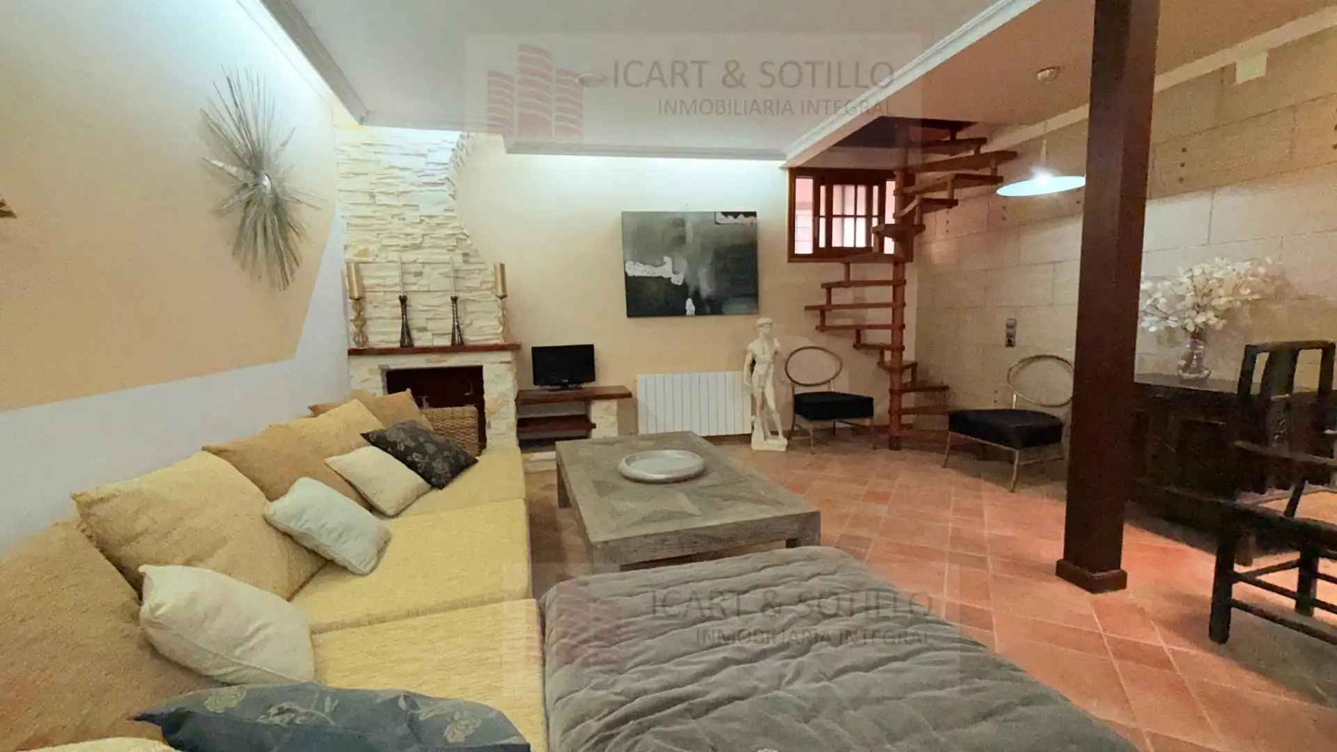 Casa in vendita a Calle de San Gregorio