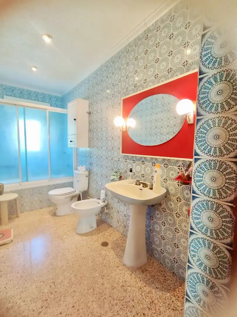 Bathroom of Houses for sale in Petrer  with Private garden and Swimming Pool